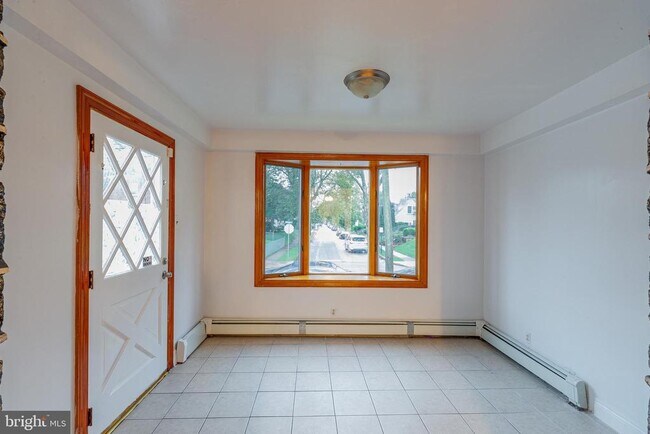 4045 Marshall Rd in Drexel Hill, PA - Building Photo - Building Photo