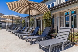 The Keegan at Mission Glen in Richmond, TX - Foto de edificio - Building Photo