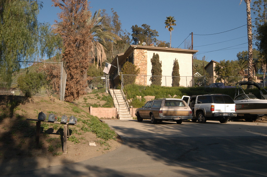 30561 Adams Ave in Lake Elsinore, CA - Building Photo