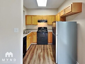 3607 Ginnis Dr SW in Atlanta, GA - Building Photo - Building Photo