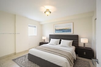 2740 SW 28th Terrace in Miami, FL - Building Photo - Building Photo