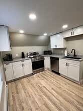 4 Derusha Ln, Unit 1 in Brewer, ME - Building Photo - Building Photo