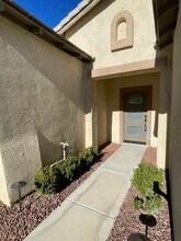 1122 Oro Ridge in Palm Springs, CA - Building Photo - Building Photo