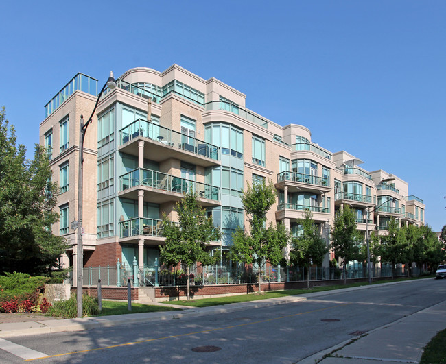 The Boardwalk II in Toronto, ON - Building Photo - Primary Photo