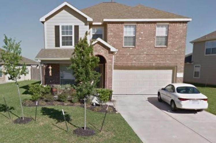 3318 Trail Hollow Dr in Pearland, TX - Building Photo