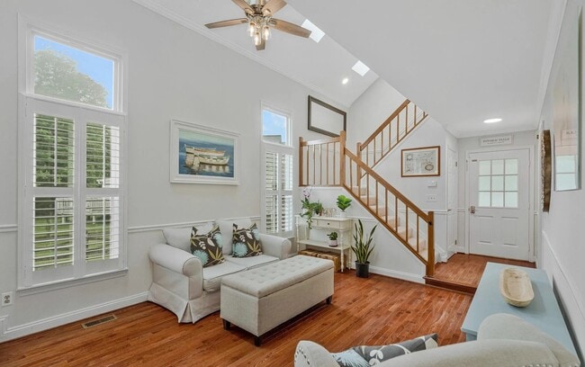 7 Bentmoor Ct in Sterling, VA - Building Photo - Building Photo