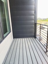 The New York in Coralville, IA - Foto de edificio - Interior Photo