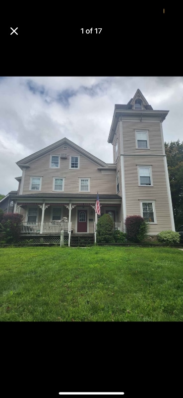55 Station St