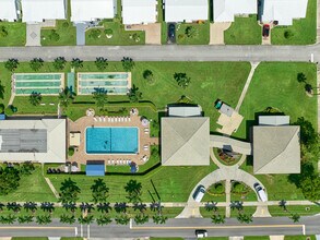 520 SW 18th St in Boynton Beach, FL - Building Photo - Building Photo