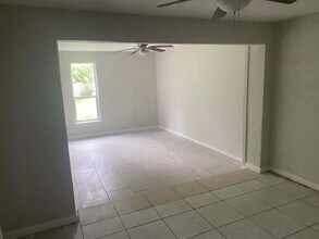 15626 Corsair Rd in Houston, TX - Building Photo - Building Photo