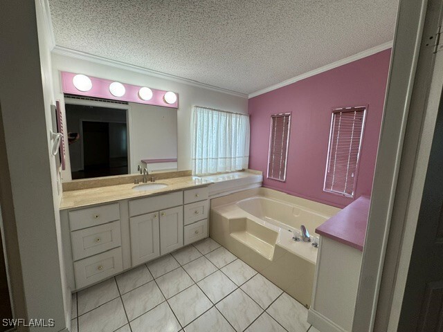 property at 11350 Virginia Dr