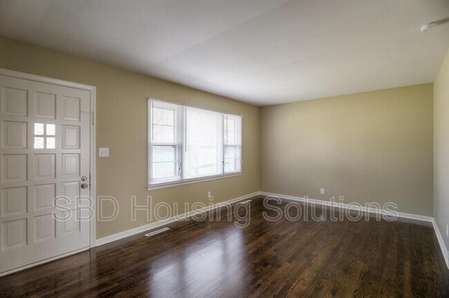 6811 E 98th Terrace in Kansas City, MO - Building Photo - Building Photo