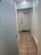 103 Essex St in Saugus, MA - Building Photo - Building Photo