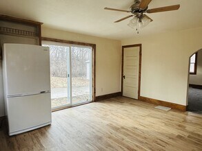 340 N Mill St in Cedarville, IL - Building Photo - Building Photo