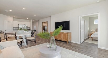 3551 Whaley Wy in Ash, NC - Building Photo - Building Photo
