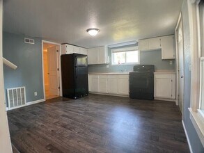 412 S Harris St in Tremont, IL - Building Photo - Building Photo