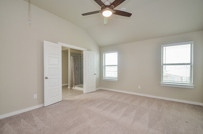 property at 2511 Shining Spur Ct