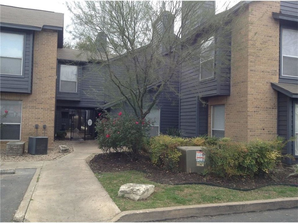 Ventura Apartments in Austin, TX - Foto de edificio