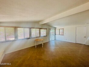 38416 Pond Ave in Palmdale, CA - Building Photo - Building Photo