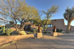9833 E Miramonte Dr in Scottsdale, AZ - Building Photo