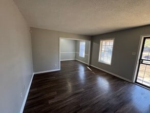 3866 Castleman St in Memphis, TN - Building Photo - Building Photo