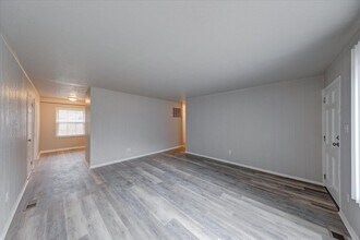 7614 E 34th St in Indianapolis, IN - Building Photo - Building Photo