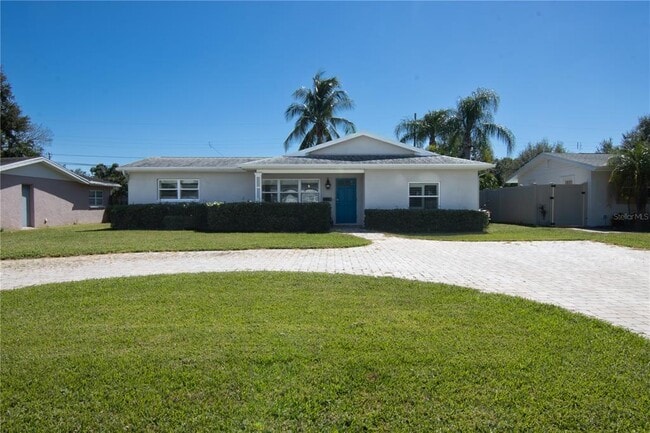 property at 600 43rd Ave NE