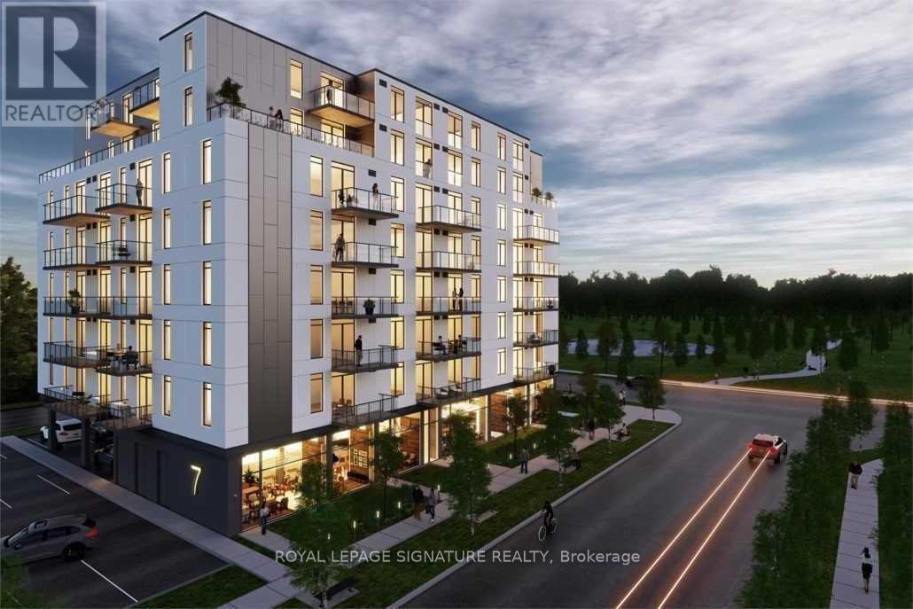 7 Erie Ave in Brantford, ON - Building Photo