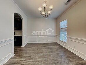 11 Invierno Lake Dr in Savannah, GA - Building Photo - Building Photo