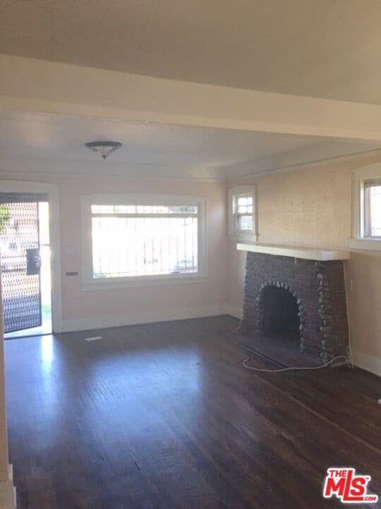4615 S Gramercy Pl in Los Angeles, CA - Building Photo - Building Photo