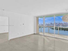 650 West Ave in Miami Beach, FL - Building Photo - Building Photo