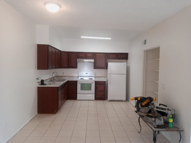 499 E Navajo Ave in Apache Junction, AZ - Building Photo - Building Photo