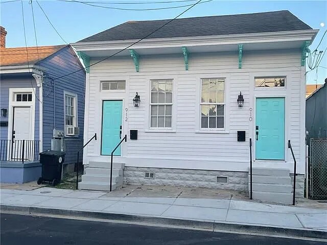 912 N Prieur St in New Orleans, LA - Building Photo