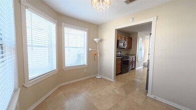 2843 Oakland Brook St in Houston, TX - Building Photo - Building Photo