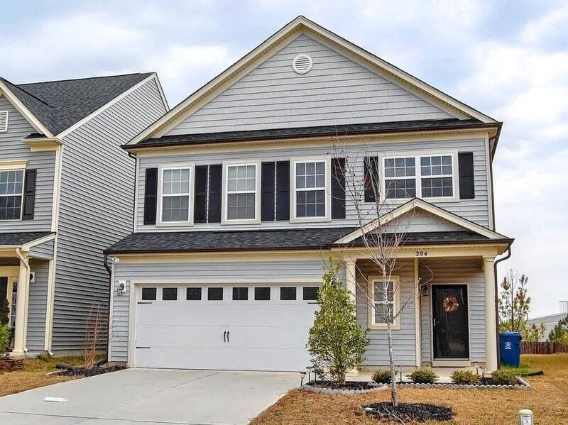 204 Mainline Station in Morrisville, NC - Building Photo