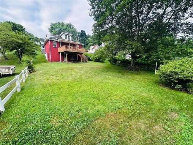 136 Whitestown Rd in Lyndora, PA - Building Photo - Building Photo