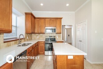 721 Oak Creek Dr in Moore, OK - Building Photo - Building Photo