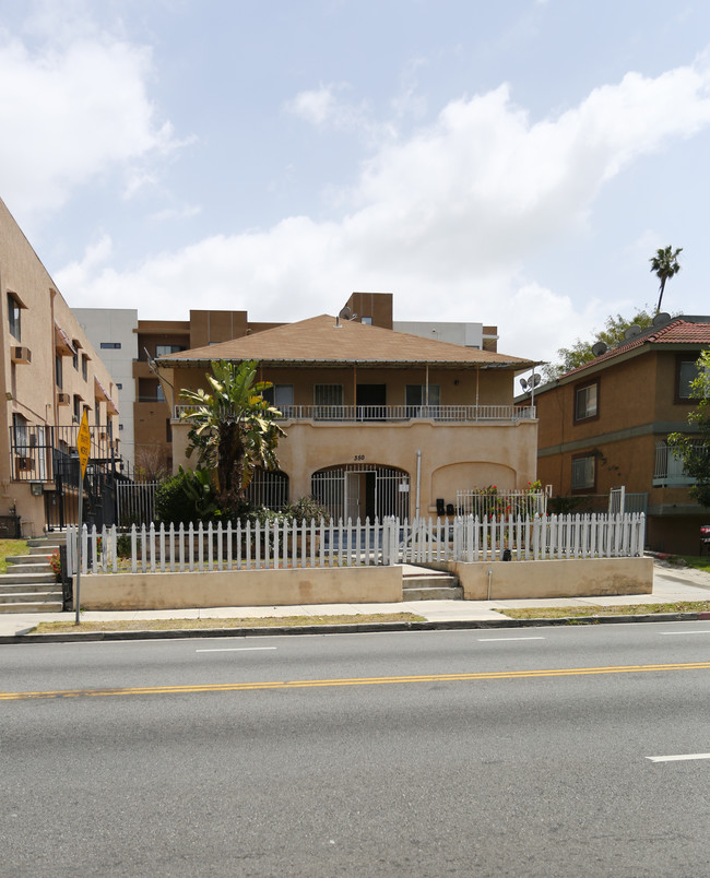 350 S Wilton Pl in Los Angeles, CA - Building Photo - Building Photo