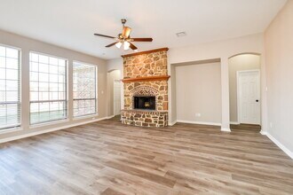 2813 Independence Dr in Melissa, TX - Building Photo - Building Photo