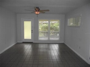 413 NW 35th Ter in Gainesville, FL - Building Photo - Building Photo