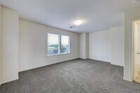 1462 Grand Prince Ln photo'