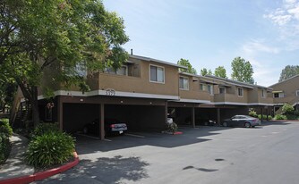 Crossroads in Concord, CA - Building Photo