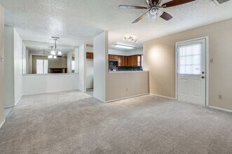 2617 Isbella Dr in Grand Prairie, TX - Building Photo - Building Photo