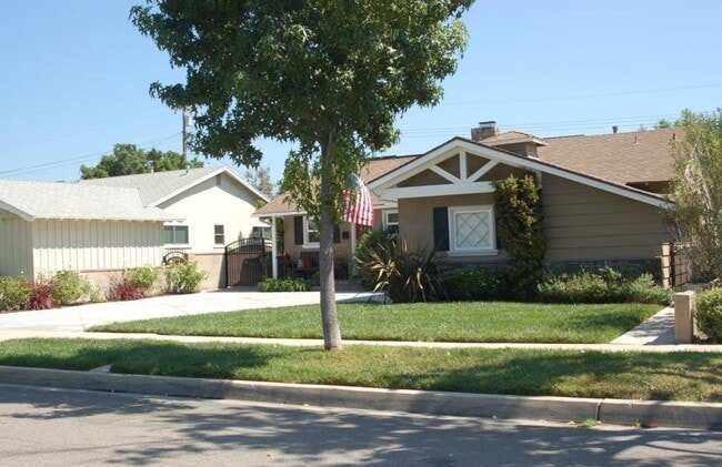 1324 E Rose Ave in Orange, CA - Building Photo - Building Photo