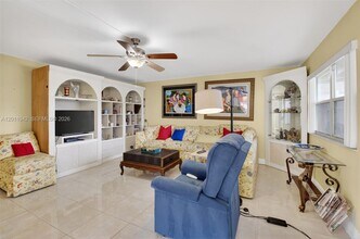 537 Brittany K in Delray Beach, FL - Building Photo - Building Photo