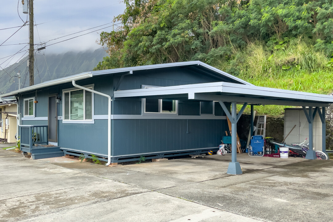 Windward Villa No 1 in Kaneohe, HI - Building Photo