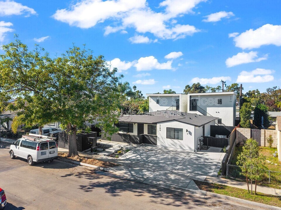 4286 Samoset Ave in San Diego, CA - Building Photo