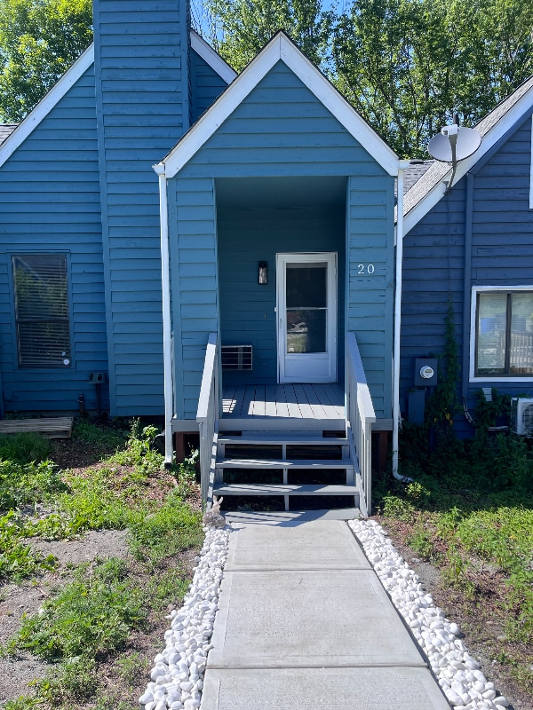 property at 20 Fox Ridge