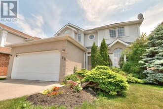 82 Pine Ridge Dr in Guelph, ON - Building Photo - Building Photo