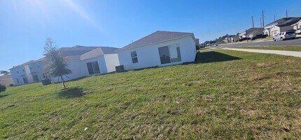 677 Teviot Rd in Haines City, FL - Building Photo - Building Photo